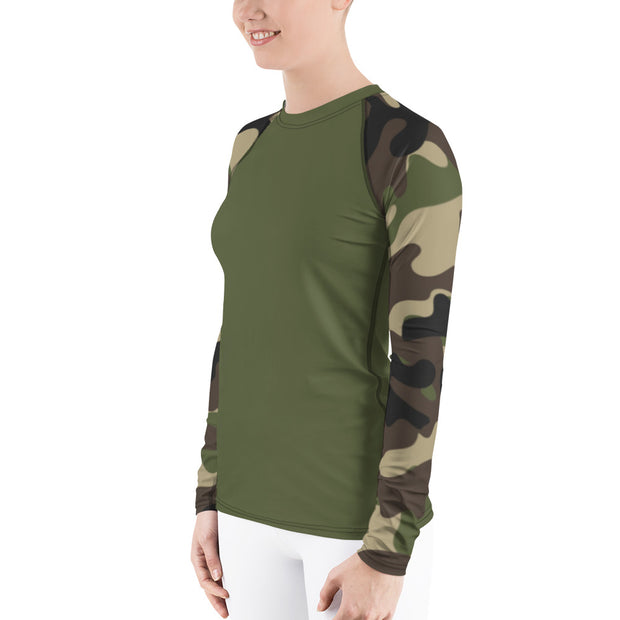 "Hide n' Seek" Land & Sea Fitness Top in Military Green