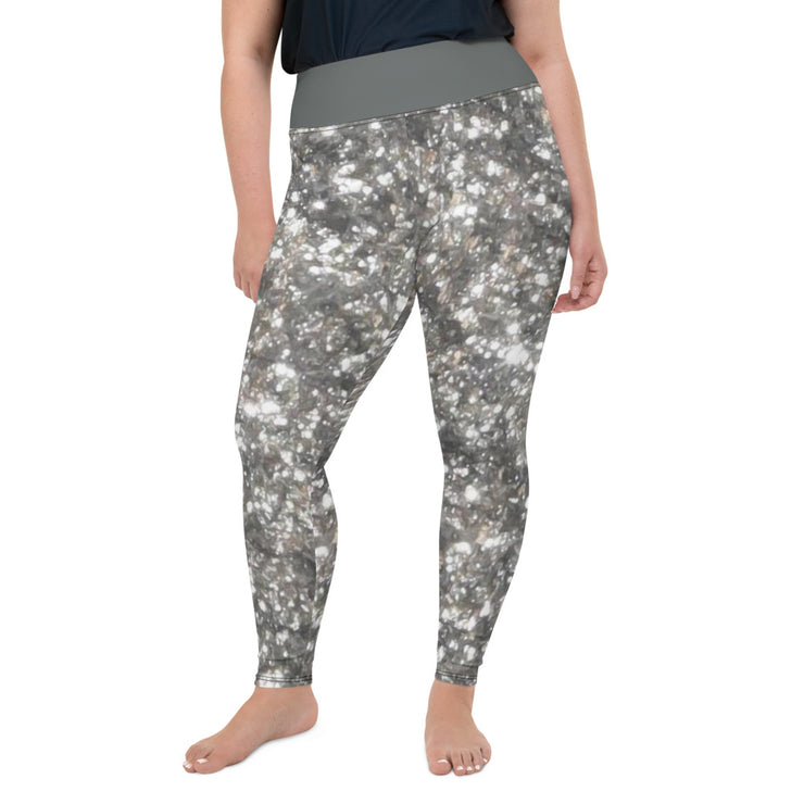 Athleisure Plus Size Leggings with great prints and colorful patterns like Athleisure leggings by Lululemon Athletica, Fabletics, Sweaty Betty, Under Armour, Nike and Adidas 