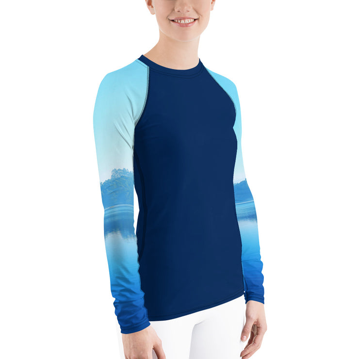 "Salmon Lake" Land & Sea Fitness Top