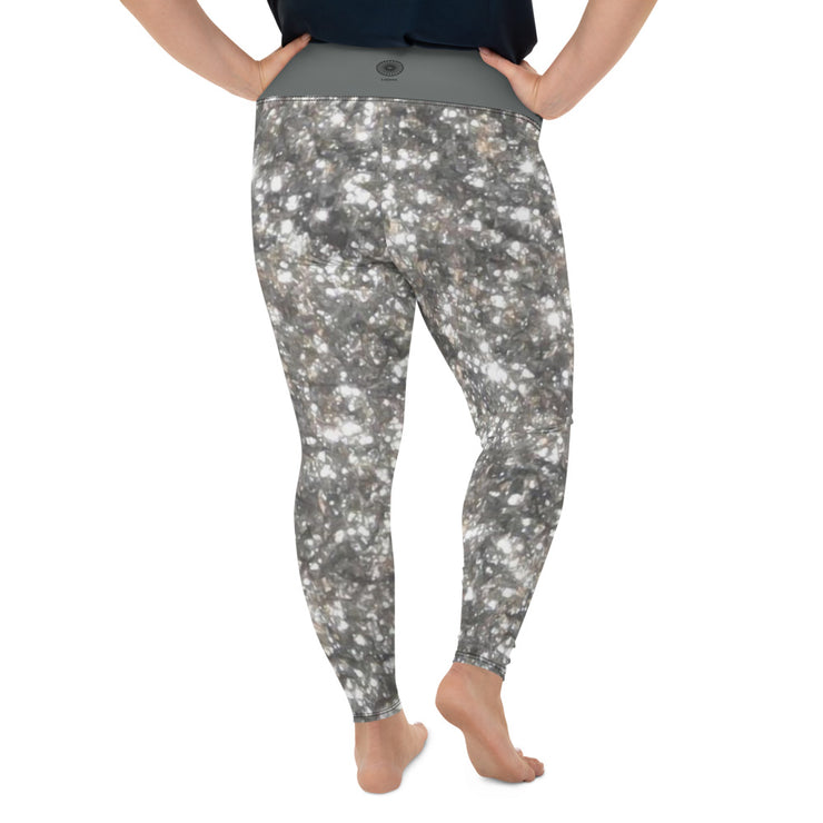 Athleisure Plus Size Leggings with great prints and colorful patterns like Athleisure leggings by Lululemon Athletica, Fabletics, Sweaty Betty, Under Armour, Nike and Adidas 