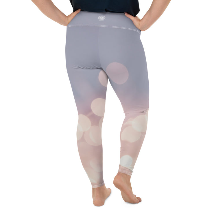 Athleisure Plus Size Leggings with great prints and colorful patterns like Athleisure leggings by Lululemon Athletica, Fabletics, Sweaty Betty, Under Armour, Nike and Adidas 