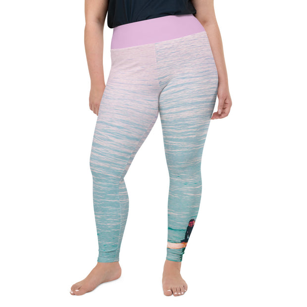 Athleisure Plus Size Leggings with great prints and colorful patterns like Athleisure leggings by Lululemon Athletica, Fabletics, Sweaty Betty, Under Armour, Nike and Adidas 