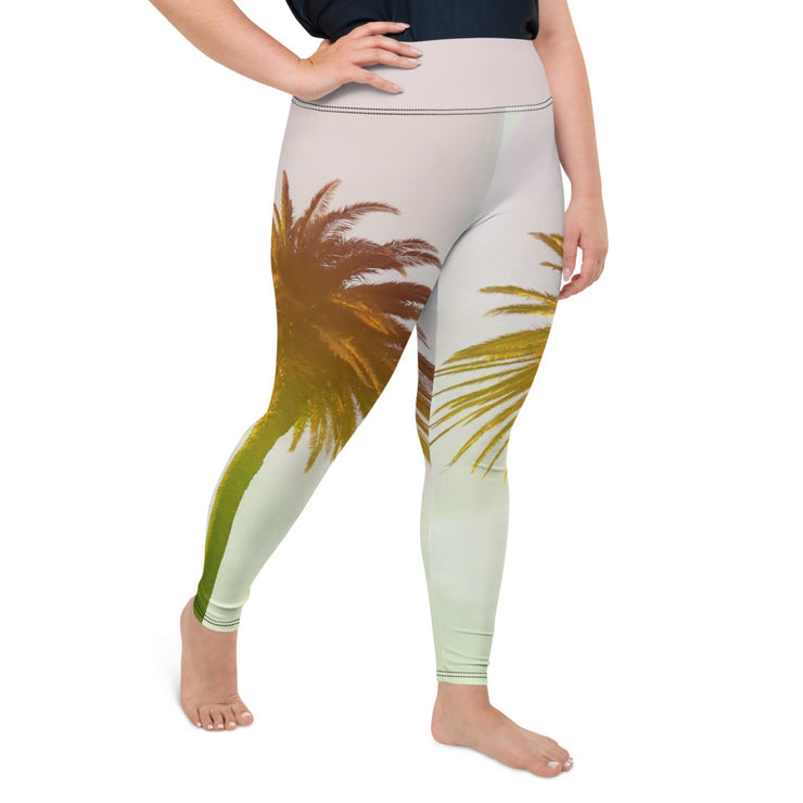 Athleisure Plus Size Leggings with great prints and colorful patterns like Athleisure leggings by Lululemon Athletica, Fabletics, Sweaty Betty, Under Armour, Nike and Adidas 